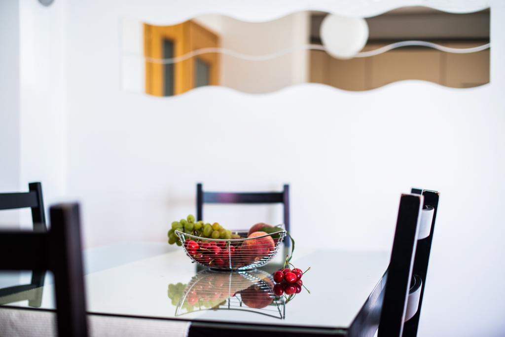 Apartment Dominik Подстрана Екстериор снимка
